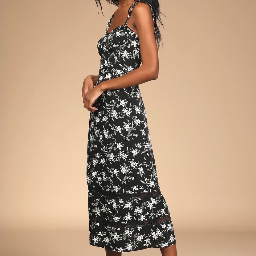 Lulu’s Floral Dress, Nwt